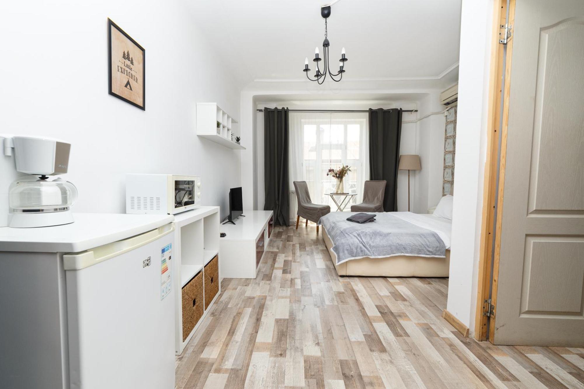 Color Apartments Blanari Street Βουκουρέστι Εξωτερικό φωτογραφία