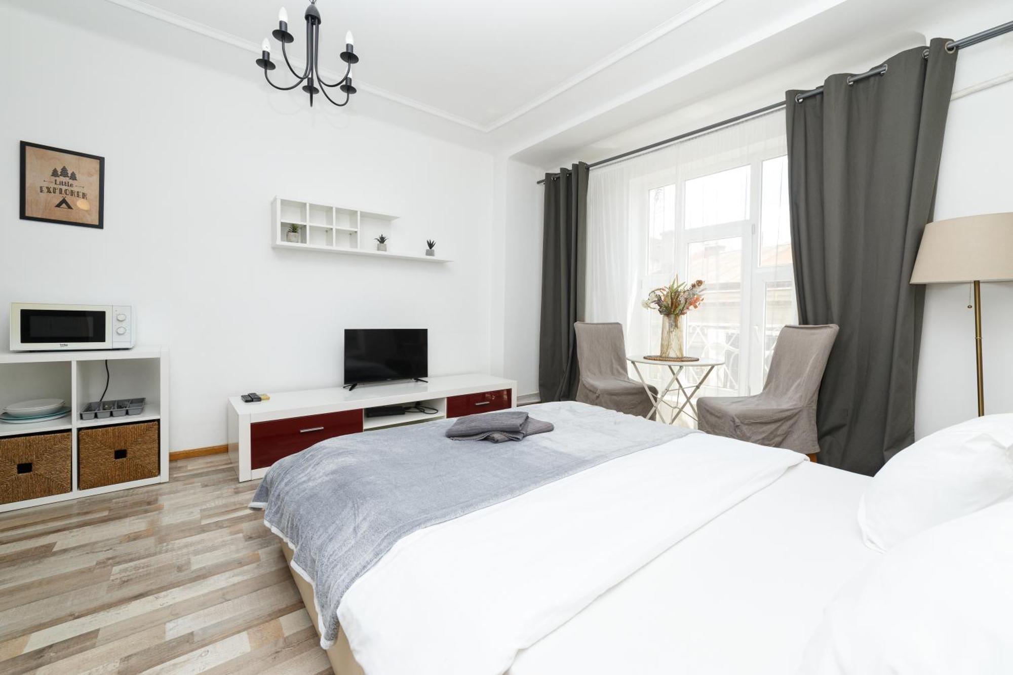 Color Apartments Blanari Street Βουκουρέστι Εξωτερικό φωτογραφία