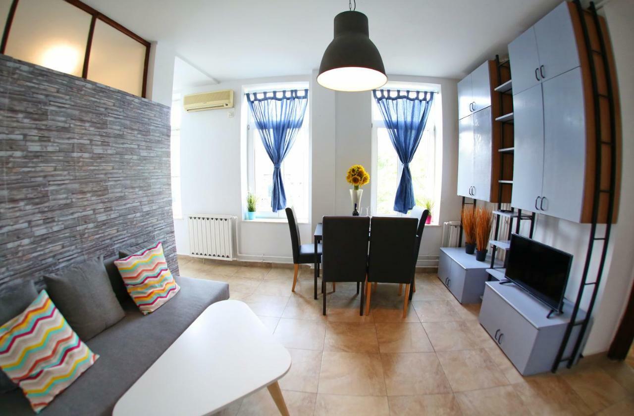 Color Apartments Blanari Street Βουκουρέστι Εξωτερικό φωτογραφία