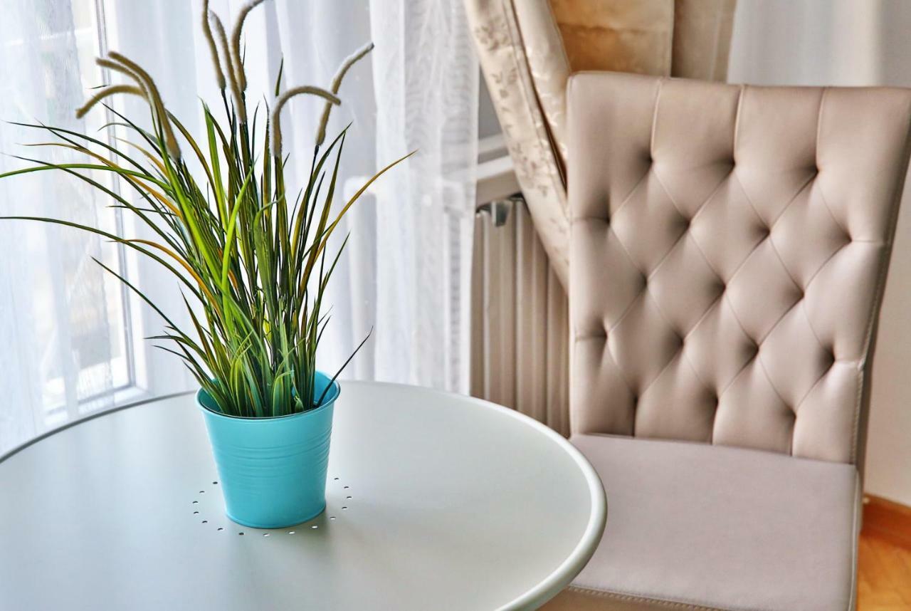 Color Apartments Blanari Street Βουκουρέστι Εξωτερικό φωτογραφία