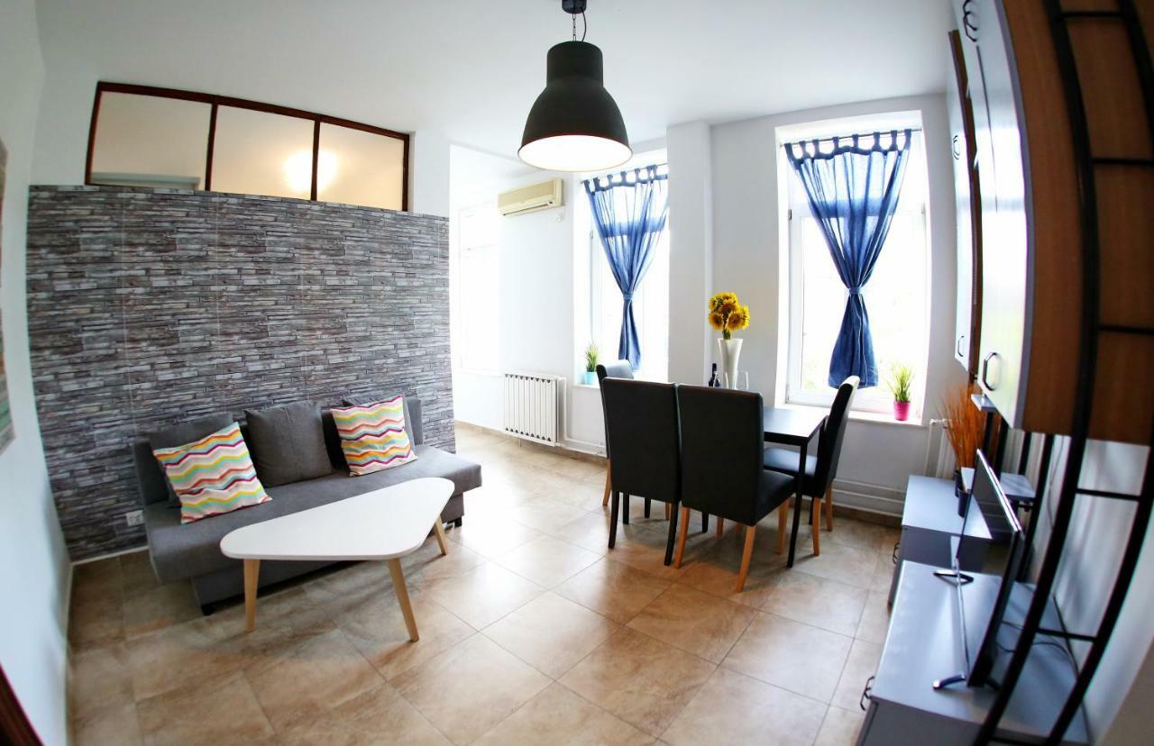 Color Apartments Blanari Street Βουκουρέστι Εξωτερικό φωτογραφία