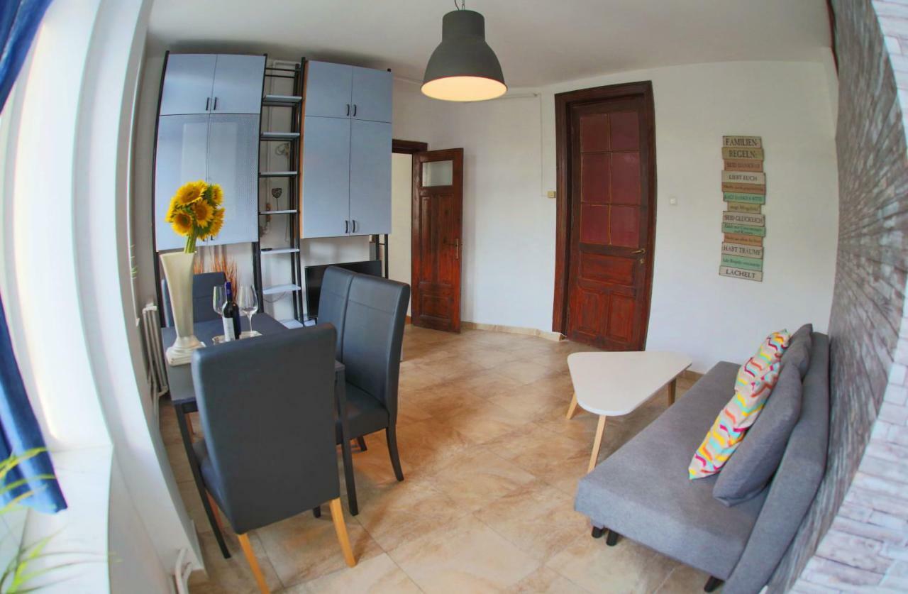 Color Apartments Blanari Street Βουκουρέστι Εξωτερικό φωτογραφία