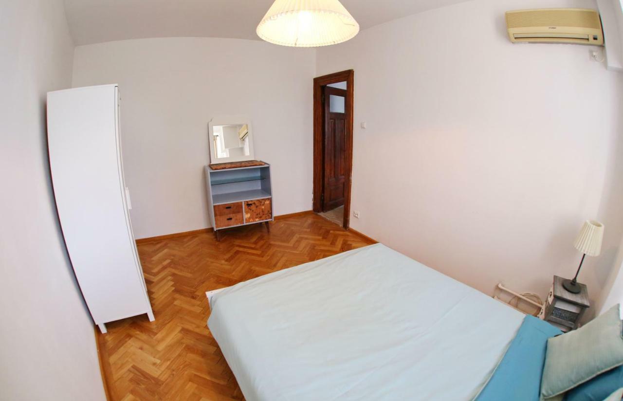 Color Apartments Blanari Street Βουκουρέστι Εξωτερικό φωτογραφία